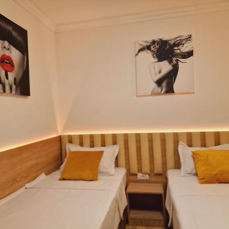 Airport Easy Link Apartman Jászvásár Kültér fotó