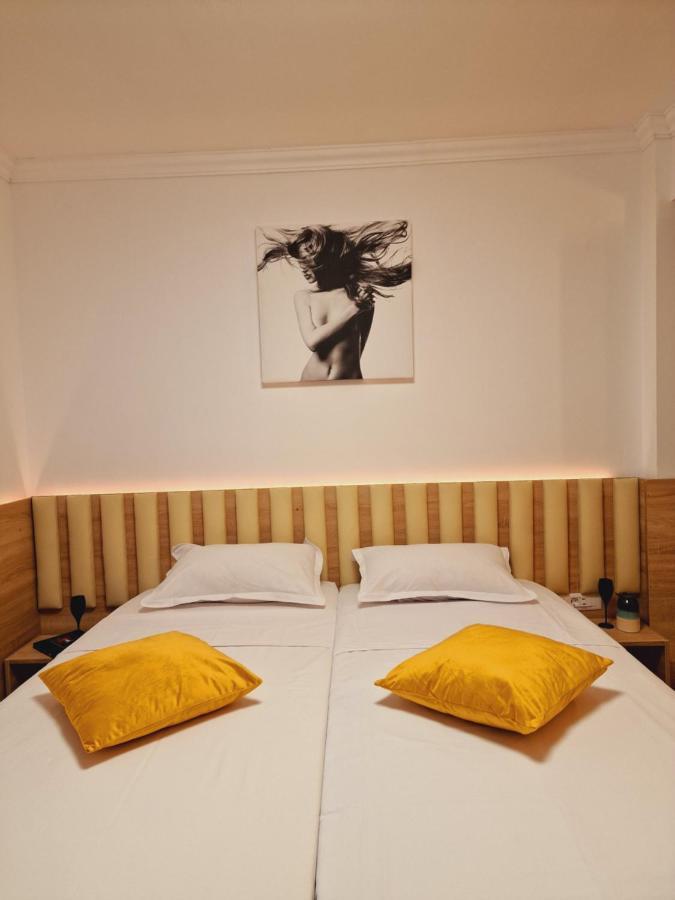 Airport Easy Link Apartman Jászvásár Kültér fotó